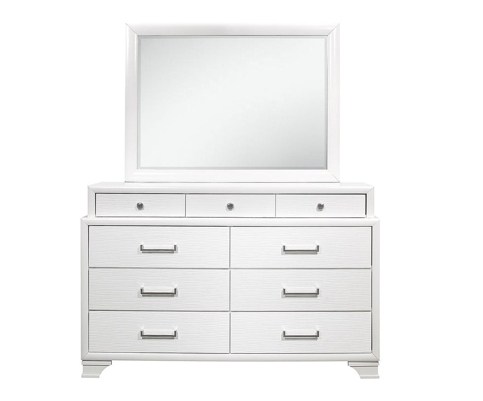Jordyn White Bedroom Set – gallery image 8