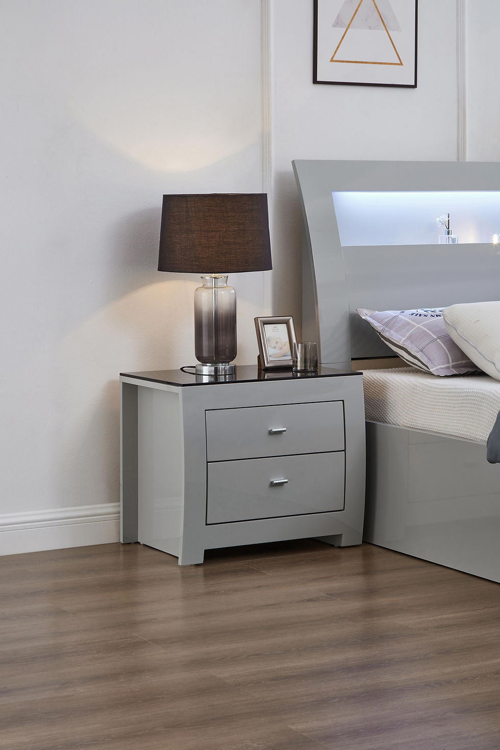 New York Bedroom Set – gallery image 5